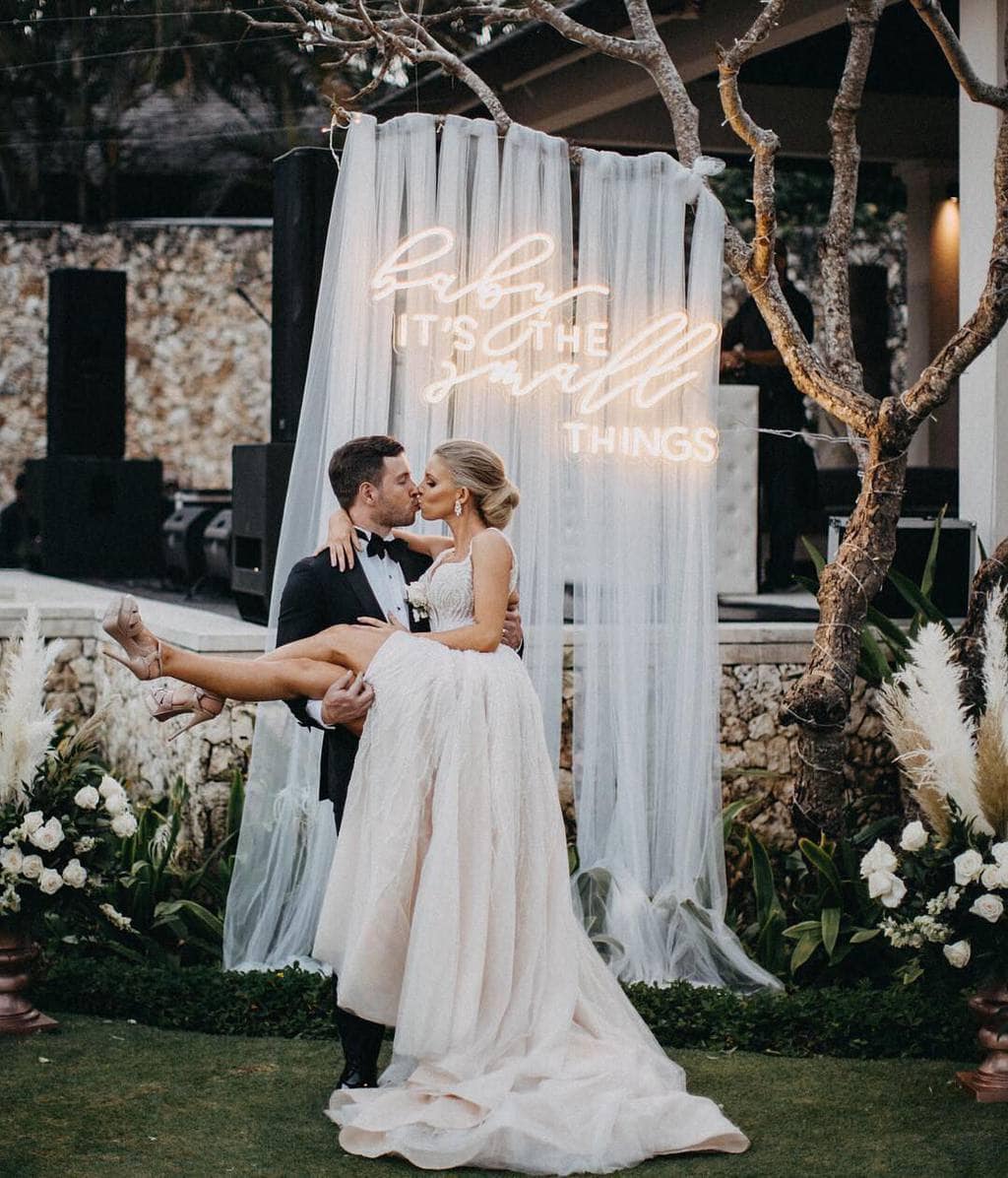 Baby it's the Small Things Neon Sign by Sketch and Etch | Photography: Fontaine