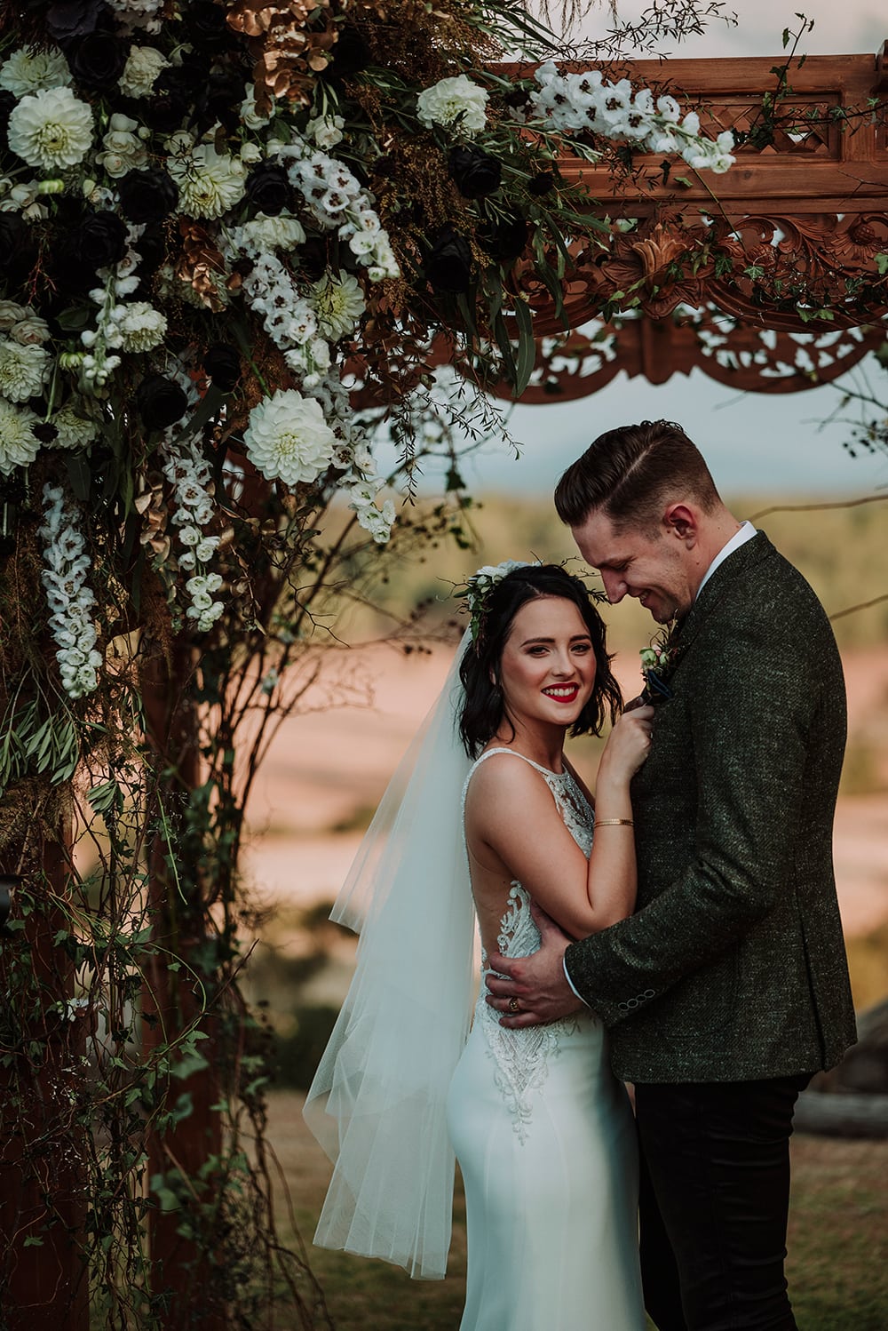 Striking Black & Forest Green Wedding Inspiration | Photography: New Black Studios