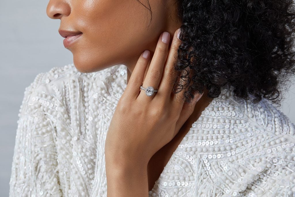 Engagement Ring Shopping Secrets from the Experts with Great Heights