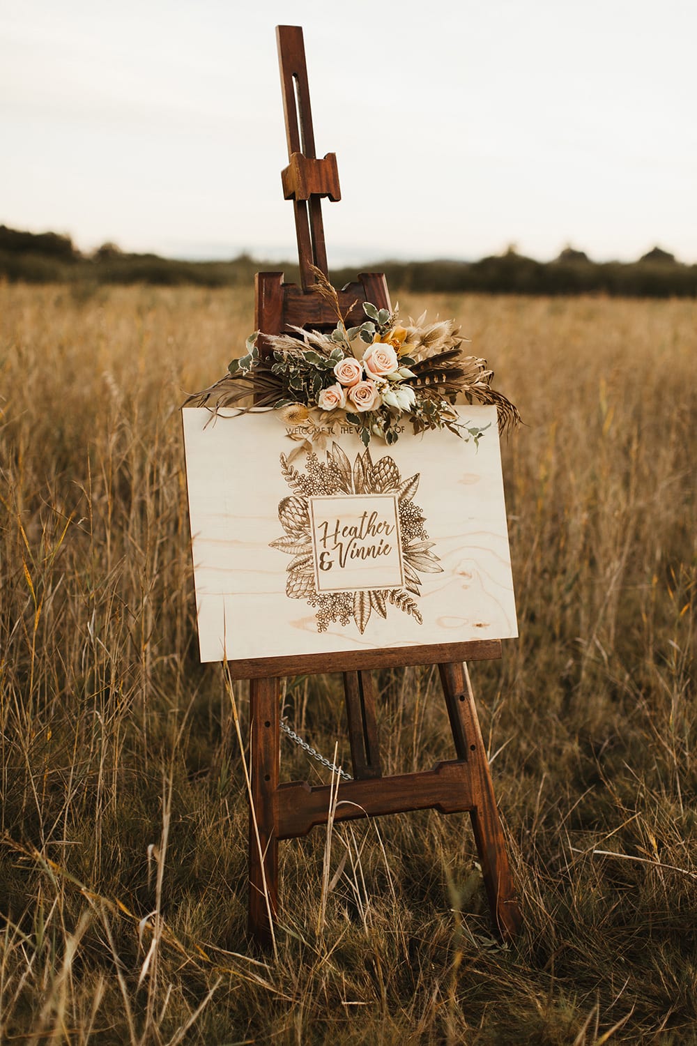 Fields of Gold Wedding Inspiration | Photography: Sam McGrath Photographer