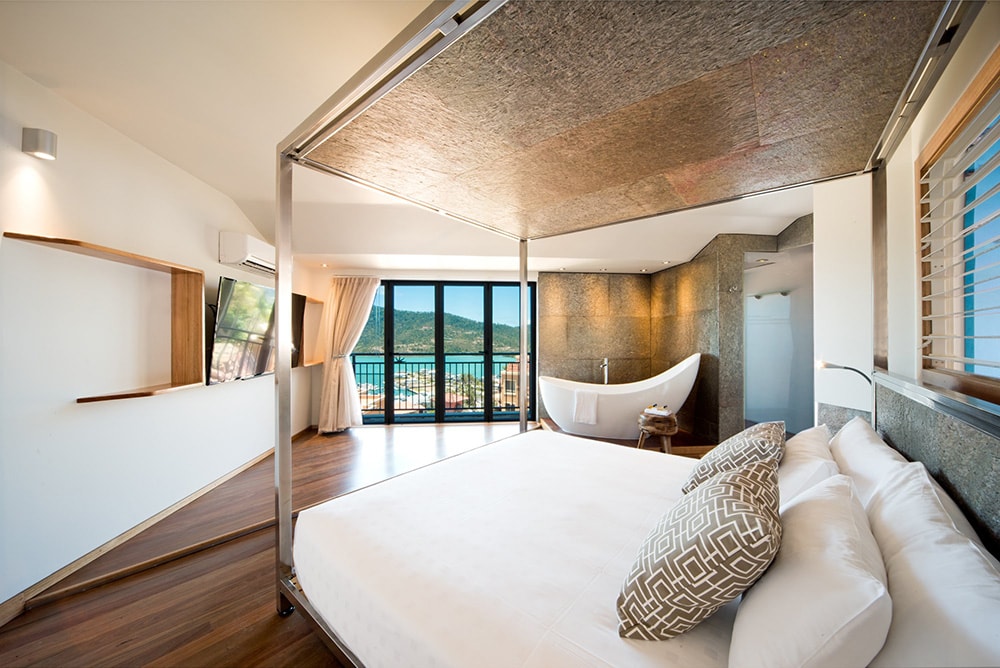 Honeymoon in The Whitsundays | Airlie Beach Accommodation | Pinnacles Resort Bedroom