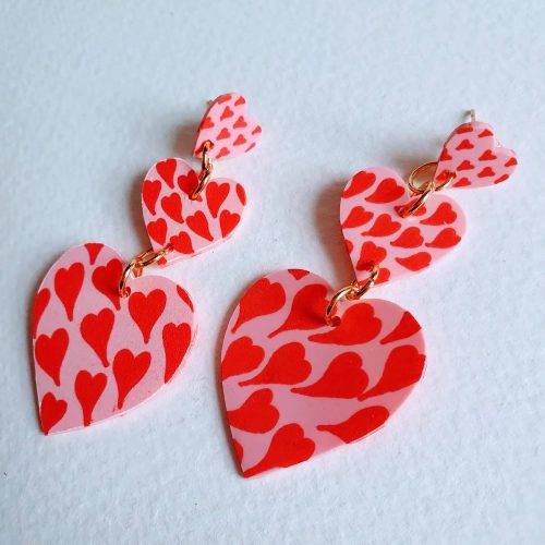 Pink and Red Cascading Hearts Dangle Earrings