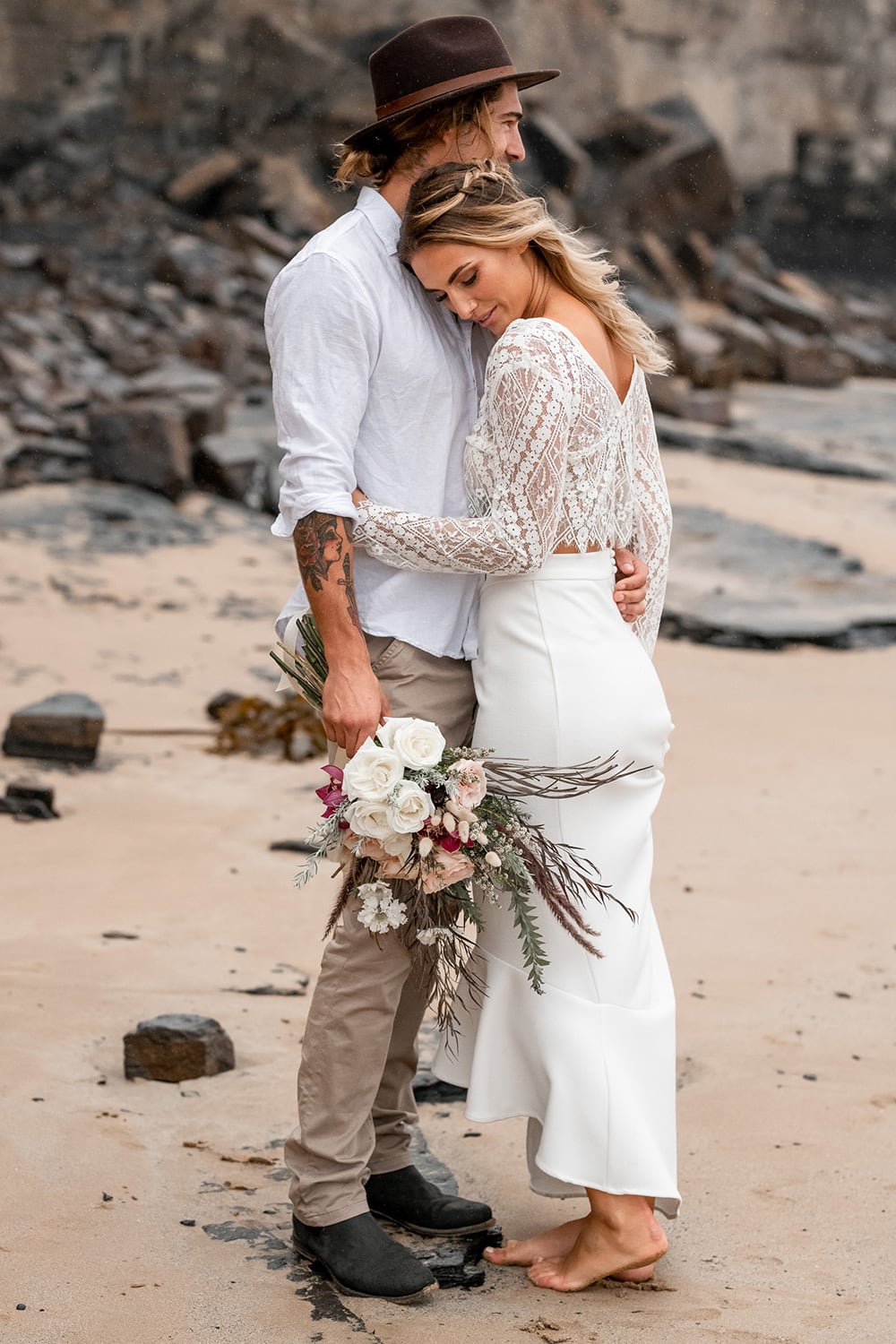 Natural Boho Beach Wedding Inspiration | Photography: Michael Boyle Photography