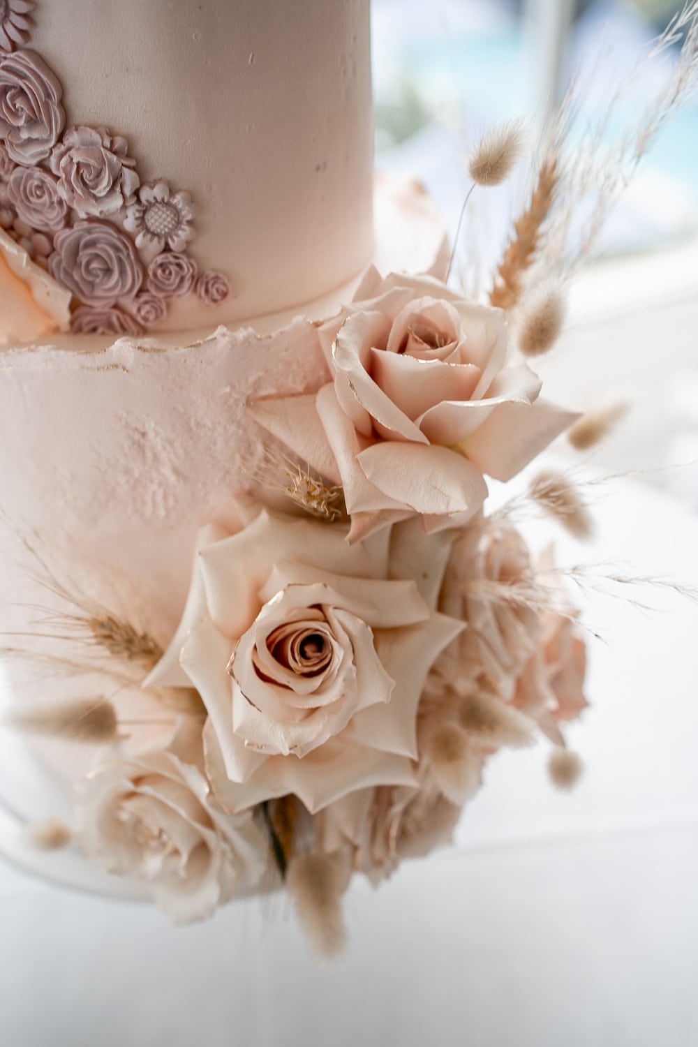 Natural Boho Beach Wedding Inspiration | Photography: Michael Boyle Photography