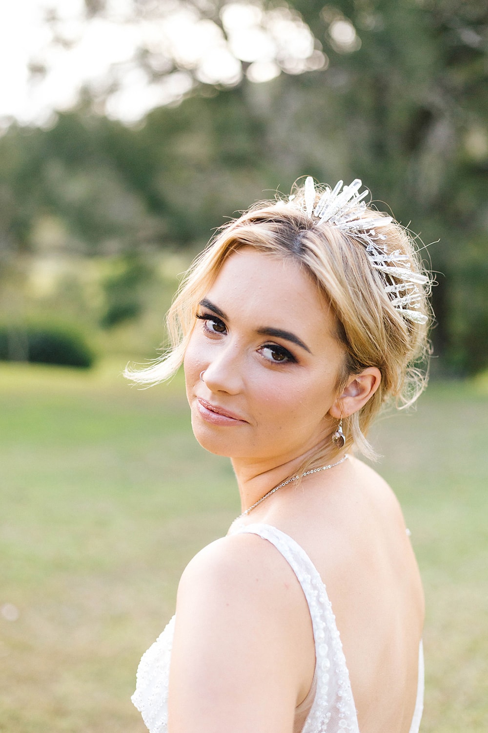 Romantic Riverside Boho Wedding Inspiration | Photography: Poppy and Sage