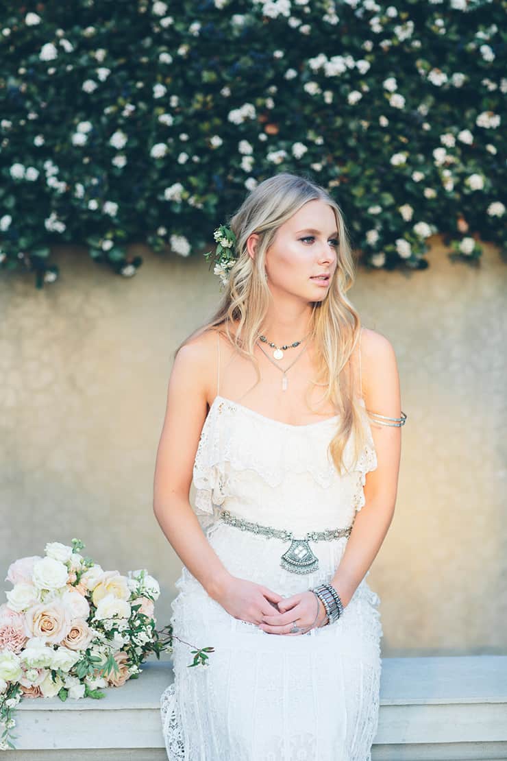 Summer-Dreaming-Wedding-Inspiration-Boho-Bride-11