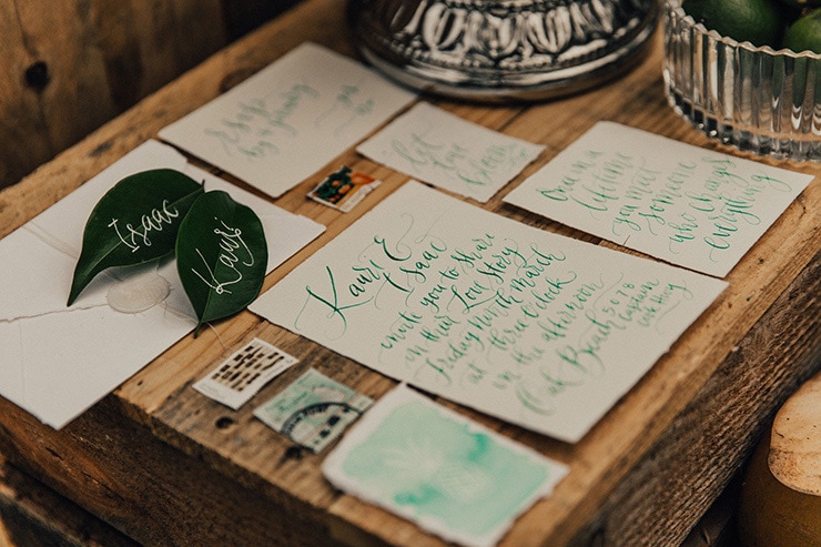 Tropical Picnic Elopement Inspiration | The Seitter Wood House