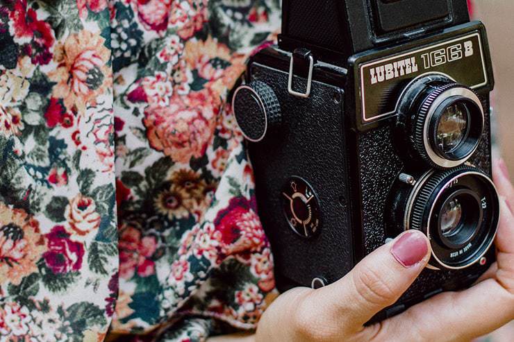 Ways to Announce an Unplugged Wedding