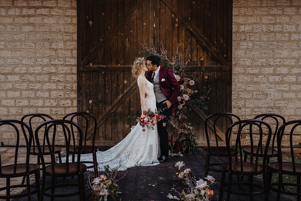 Wildly Romantic Barn Wedding Inspiration | Photography: Anna Pretorius Photography